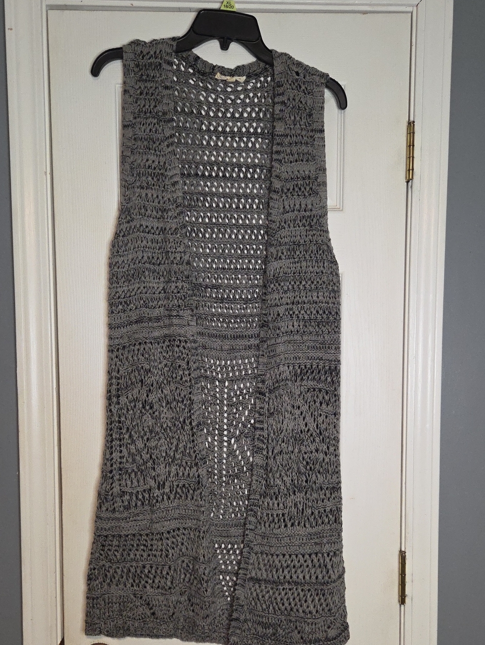 Hem & Thread Gray Open-Knit Sleeveless Cardigan Vest